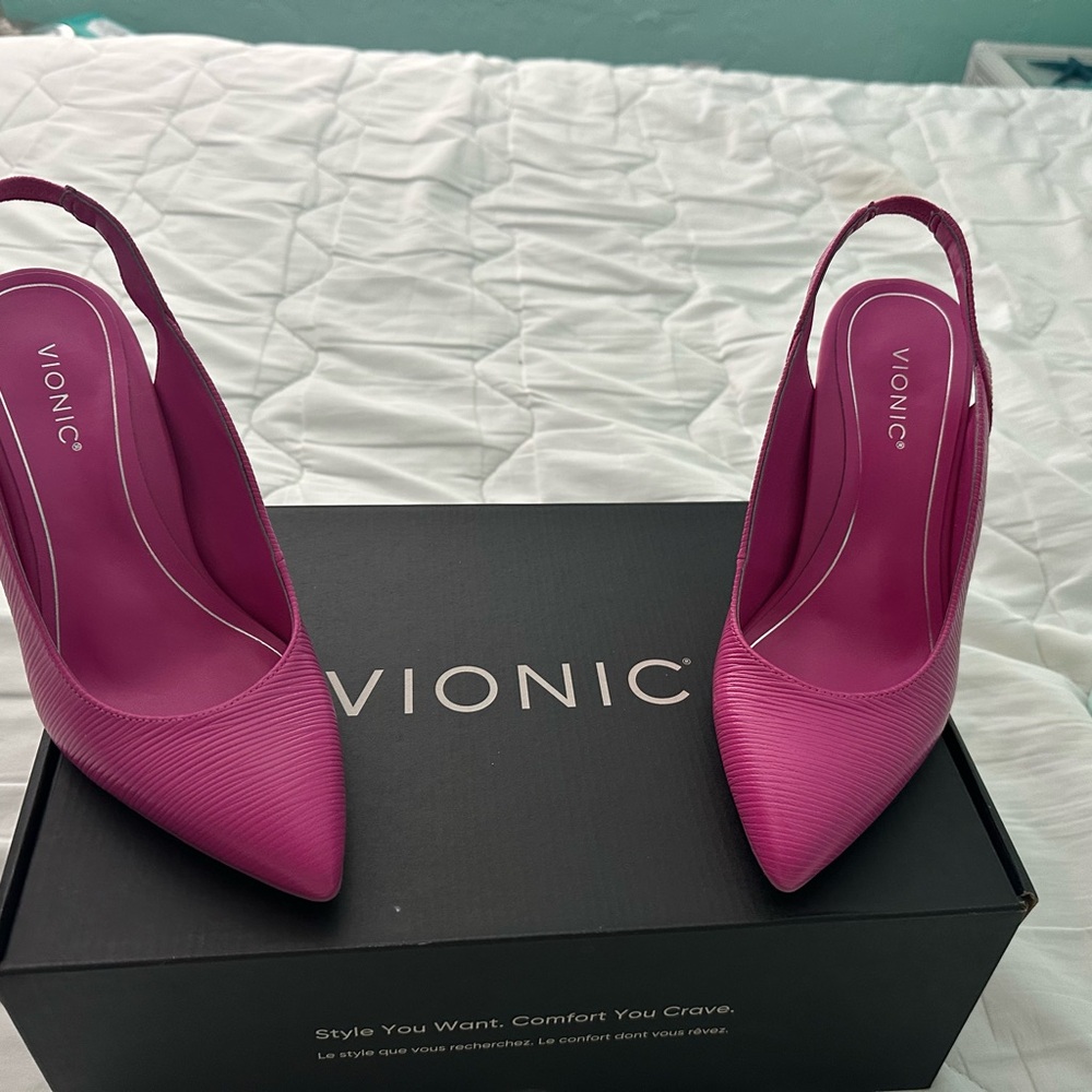 Vionic Women's Pink Slingback Heels